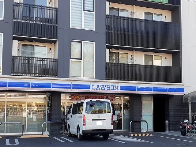 ローソン宮前野川店まで300m