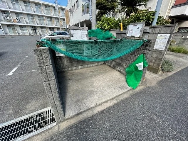 ゴミ集積所