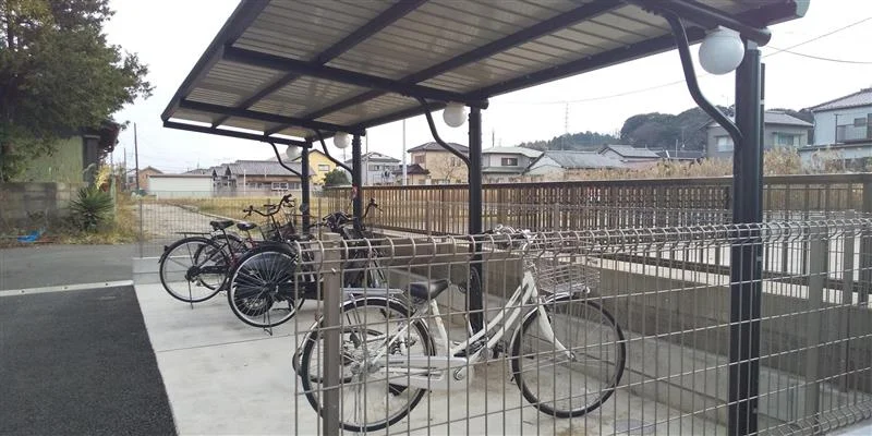 駐輪場完備