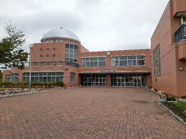 泉沢小学校まで1100m