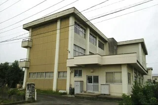 二本松市杉田小学校まで1380m