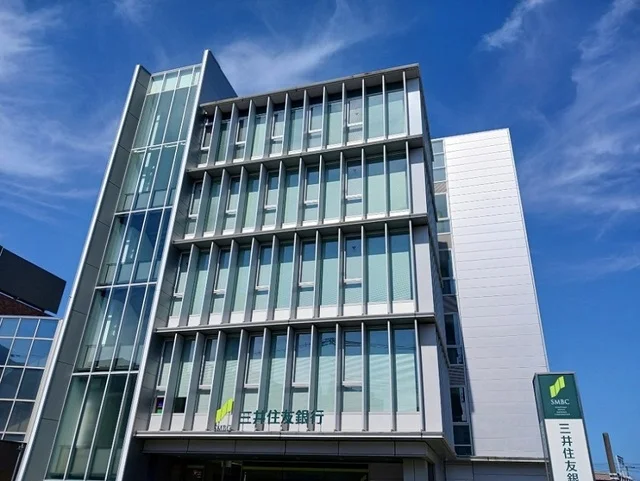三井住友銀行様まで1200m