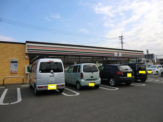 セブンイレブン　中村東２丁目店まで900m