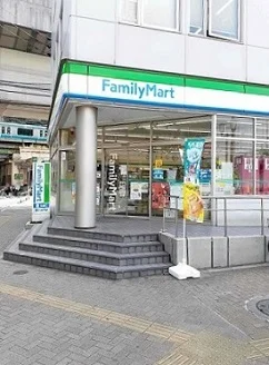 ファミリーマート王子駅南口店まで315m