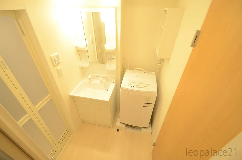 実際のお部屋と異なる場合がございます。
