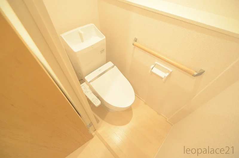 実際のお部屋と異なる場合がございます。