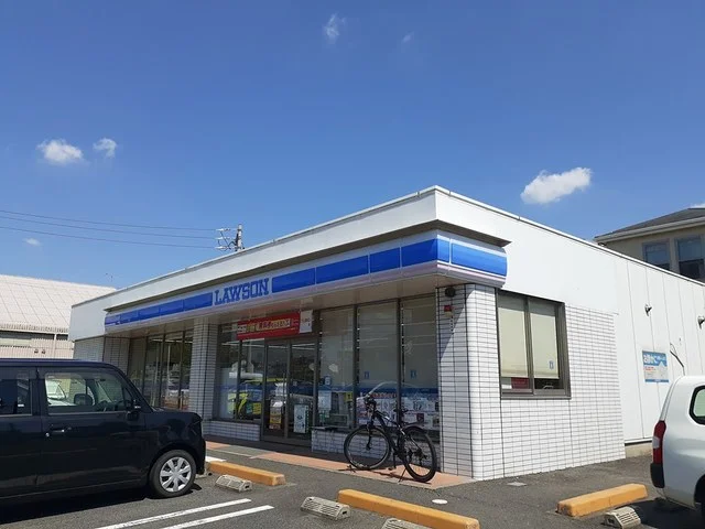 ローソンまで518m