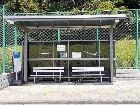 上菅田東部公園バス停留所まで270m