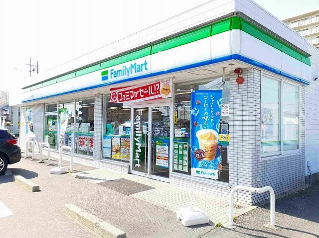ファミリーマート　稲沢長束店まで850m