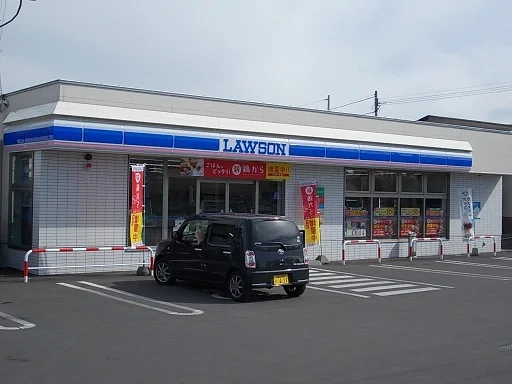 ローソン永山３条十七丁目店まで220m