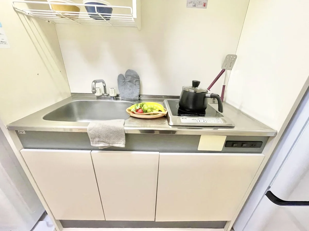 ※撮影用の観察植物・食器調理器具・雑貨類等はございません。※写真は現況優先