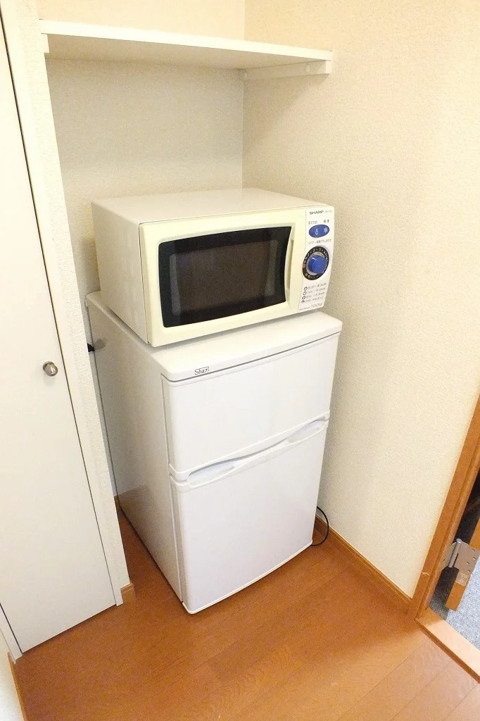 冷蔵庫、電子レンジ