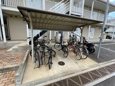 駐輪場