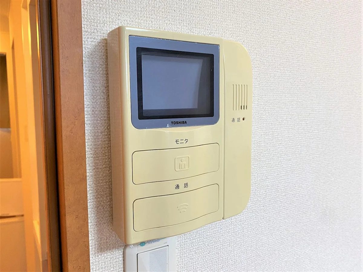 インターホン