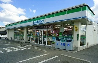 ファミリーマート八本松東店まで290m
