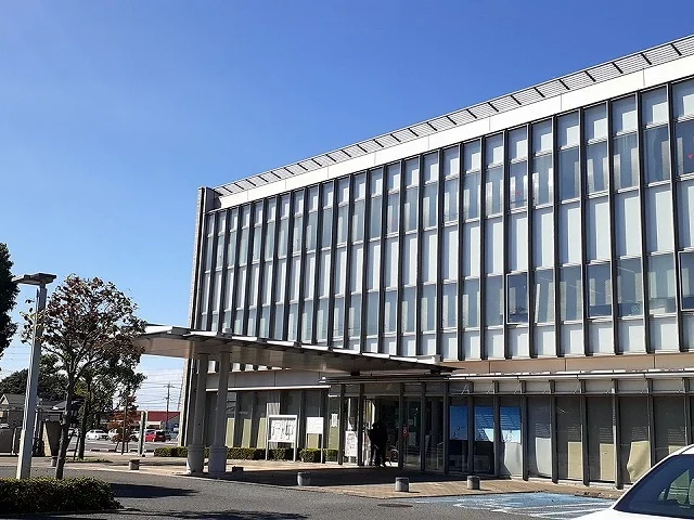 古河市三和庁舎まで1000m