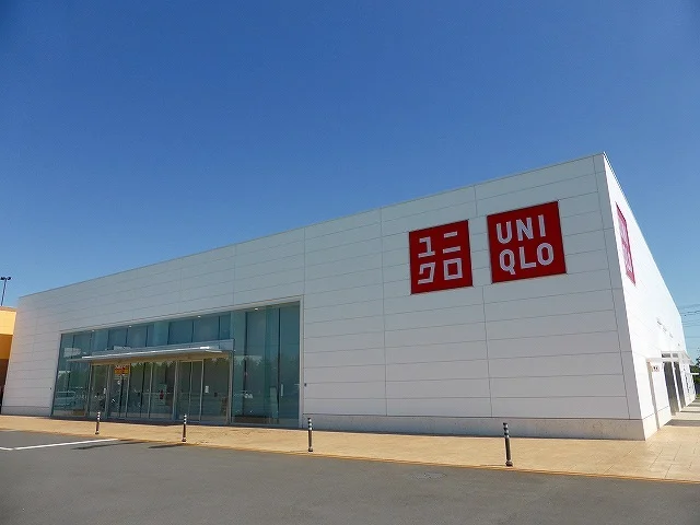 ユニクロ フォルテ深谷店まで1300m