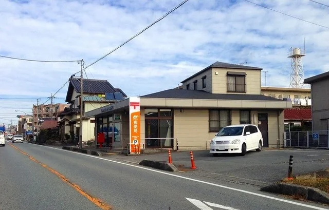 御殿場富士岡郵便局まで850m
