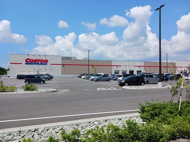 コストコホールセール小郡倉庫店まで1520m