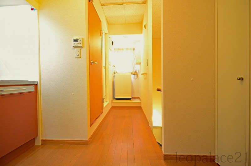 設備・仕様は号室により異なる為、現況を優先致します。
