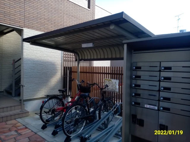 屋根付き駐輪場