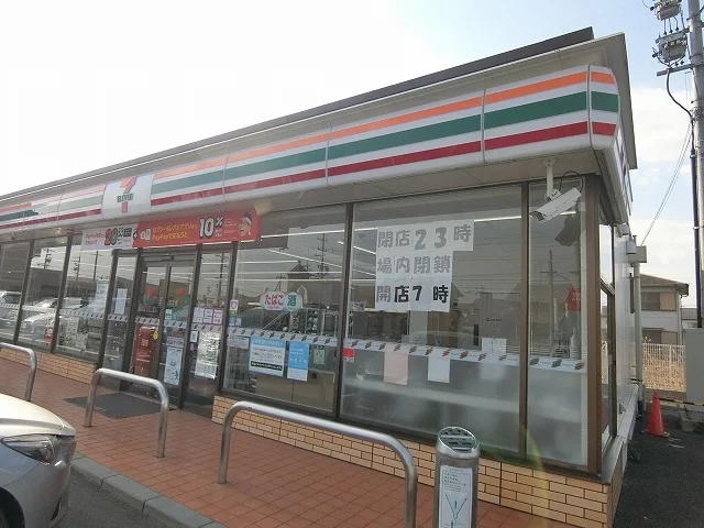 セブンイレブン安八町東結店まで300m