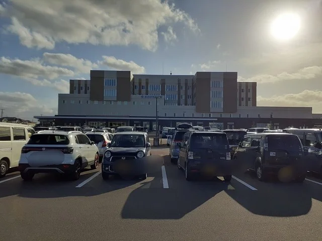 あがの市民病院まで890m