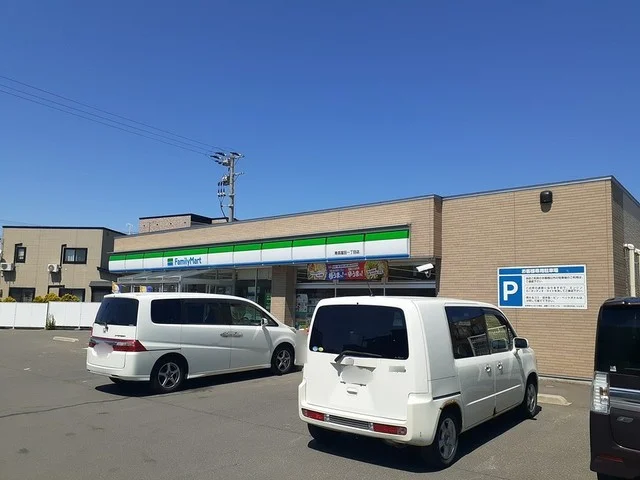 ファミリーマート青森富田１丁目まで215m