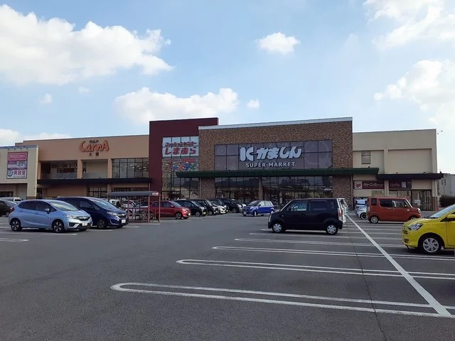 かましんカルナ大曽店まで650m