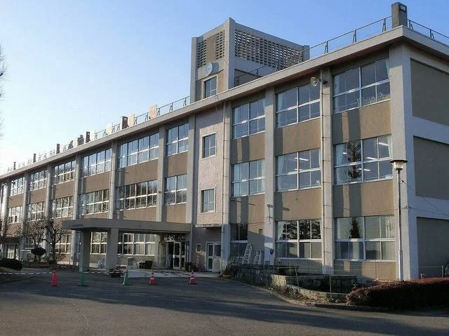 熟田小学校まで2000m