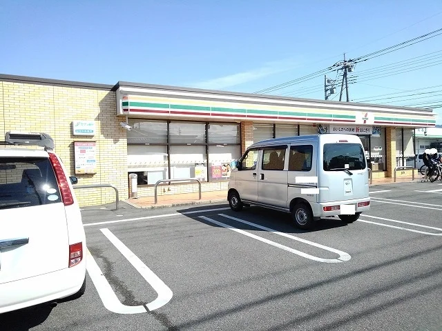 セブンイレブン甲府大里店まで700m