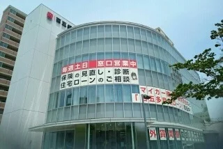 百五銀行四日市西支店まで450m