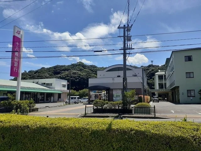 十八親和銀行琴海支店まで1309m