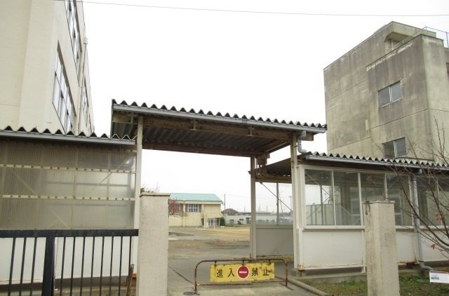 東松島市立大曲小学校まで650m