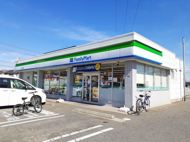 ファミリーマート福山東深津町店まで500m