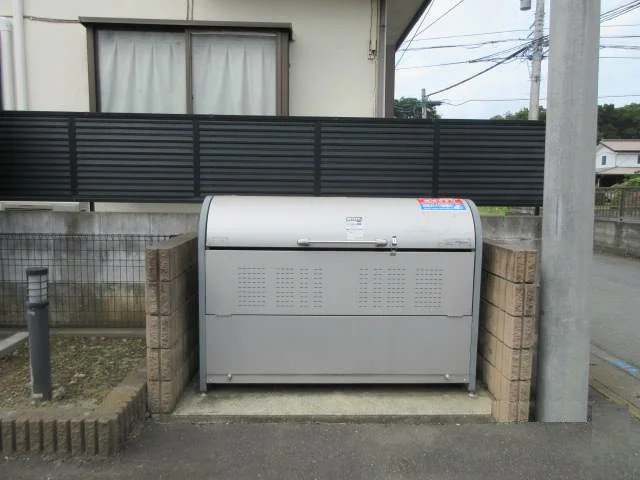 ゴミ捨て場