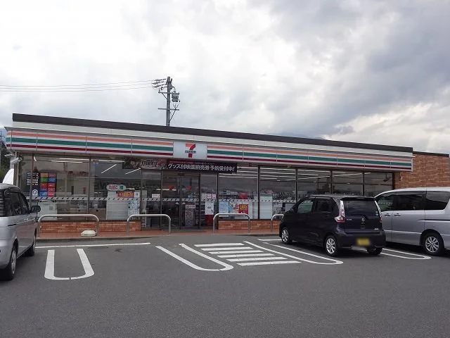セブンイレブン　安曇野ゆたか店まで1000m