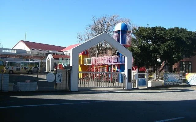 象山幼稚園まで800m