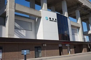 森本駅まで1600m
