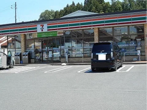 セブンイレブン須賀川影沼町店まで650m