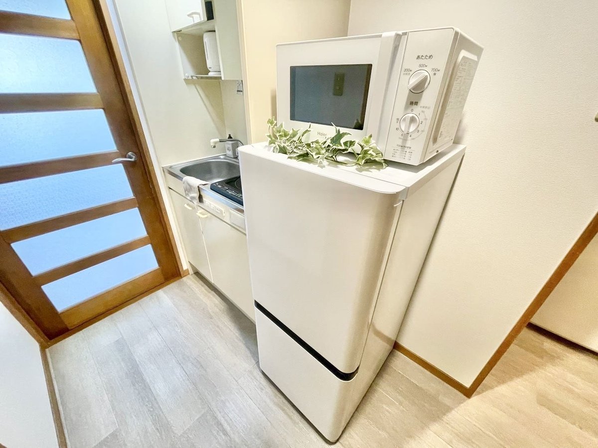 ※撮影用の観察植物・食器調理器具・雑貨類等はございません。※写真は現況優先