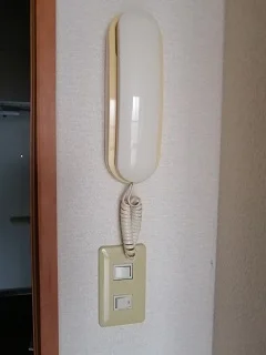 インターホン