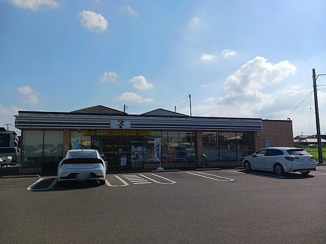 セブンイレブン十川西町店さんまで300m