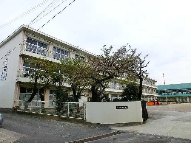 大治小学校まで800m