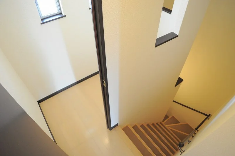 ２階のお部屋には収納スペースがたっぷり！