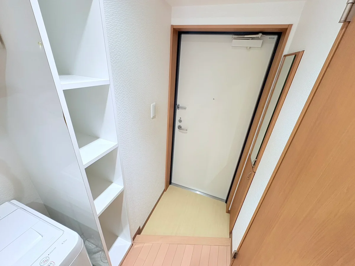 玄関にはシューズＢＯＸがございますので毎回片づけていただき、常に清潔な空間を保っていただくことが可能です♪