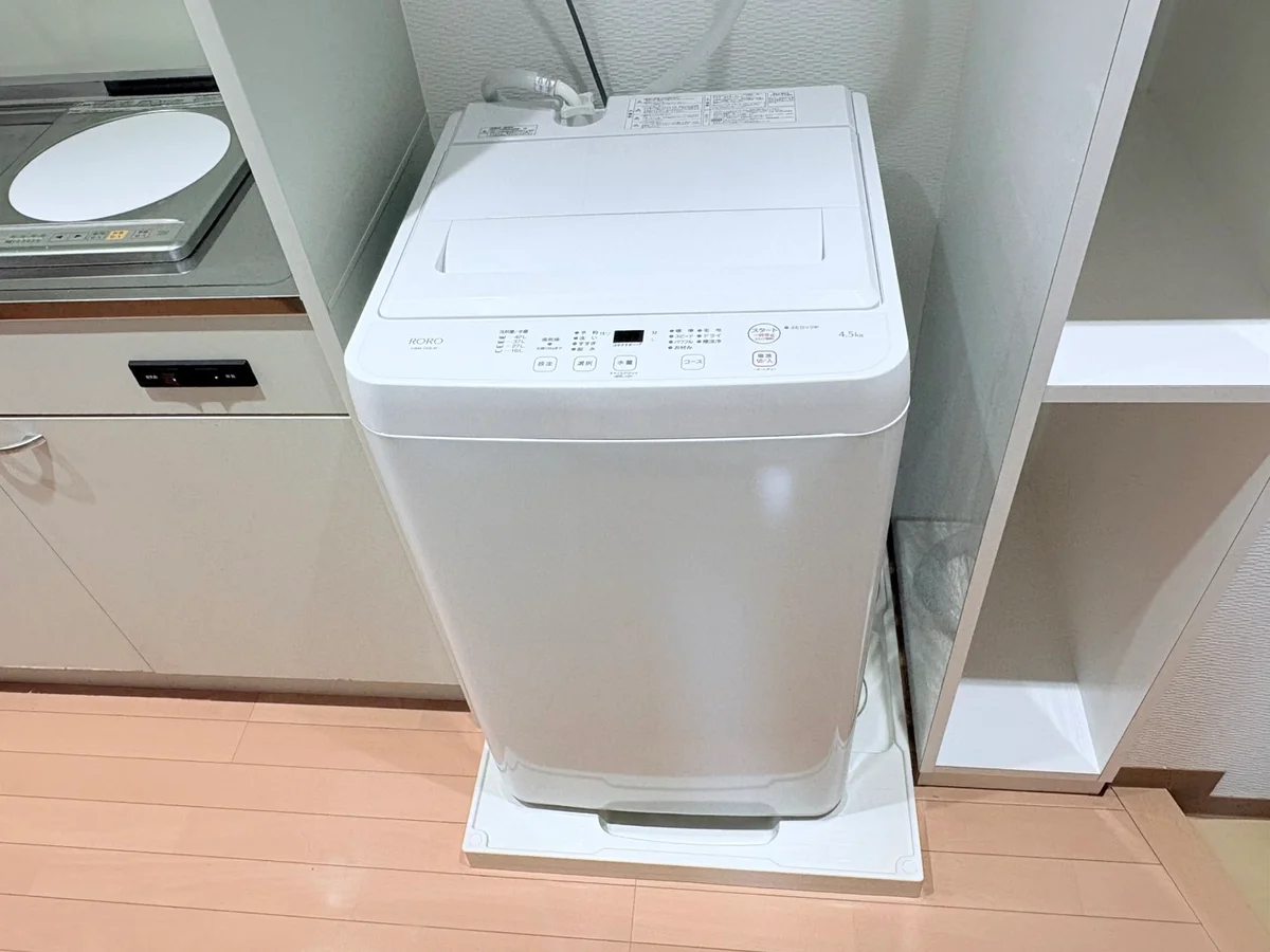 洗濯機は室内に設置しております♪入居後すぐにご利用が可能です(^^♪タオル1式分もご用意しております☆彡