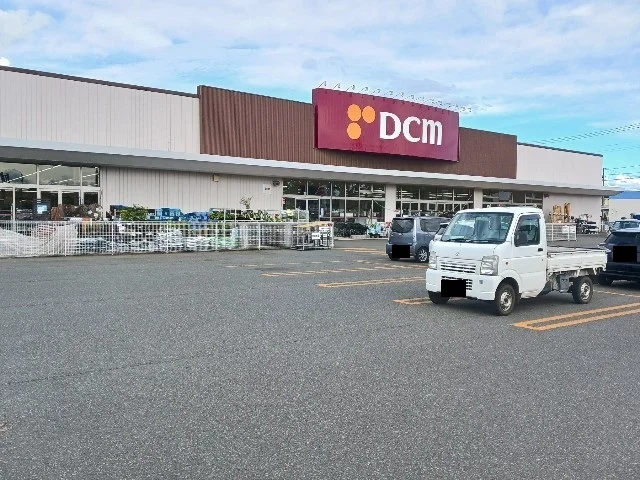 ＤＣＭ巣子店まで1900m