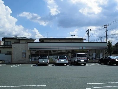 セブンイレブンまで400m