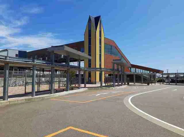 石動駅まで450m